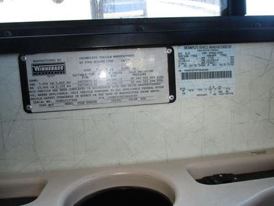 2008 Winnebago ITASCA - Photo 3