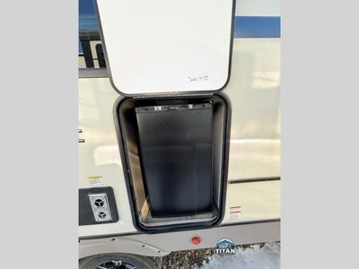 2024 Forest River RV Salem Hemisphere Hyper-Lyte - Photo 18