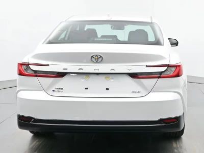 2026 Toyota Camry - Photo 4