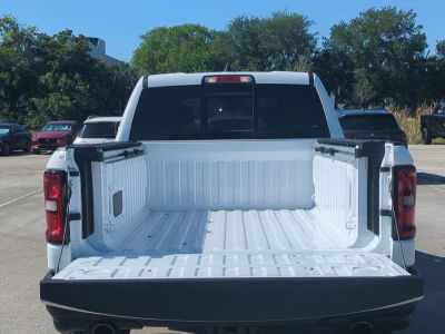 2026 Ram 1500 — photo 13 view