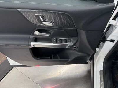 2026 Mercedes-Benz GLB - Photo 17