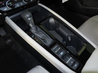 2026 Honda Accord Hybrid - Photo 15