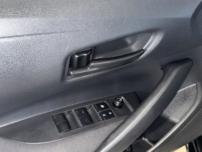 2025 Toyota Corolla — photo 17 view