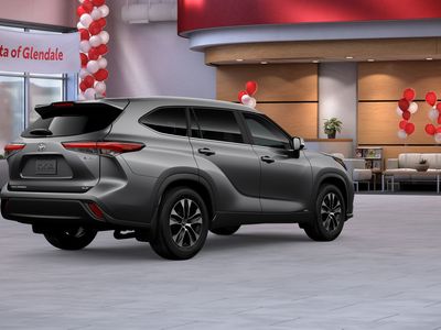 2026 Toyota Highlander Hybrid - Photo 12
