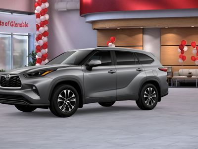 2026 Toyota Highlander Hybrid - Photo 3