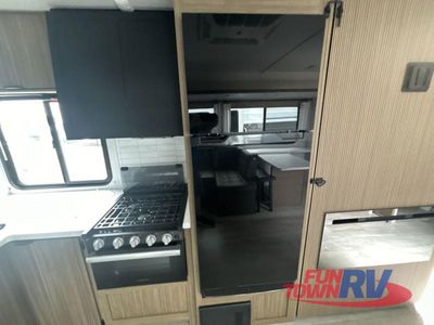 2025 Forest River RV Salem - Photo 27