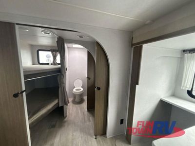 2025 Forest River RV Salem - Photo 7