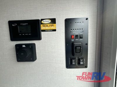 2025 Forest River RV Salem - Photo 37