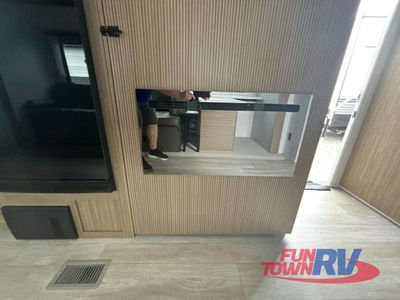 2025 Forest River RV Salem - Photo 34