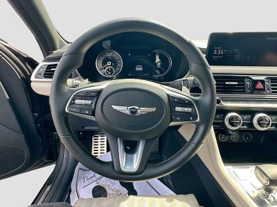2023 Genesis G70 — photo 11 view