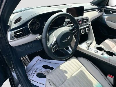 2023 Genesis G70 — photo 9 view