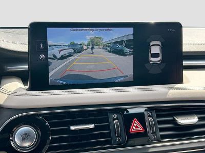 2023 Genesis G70 — photo 14 view
