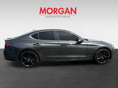 2023 Genesis G70 — photo 8 view