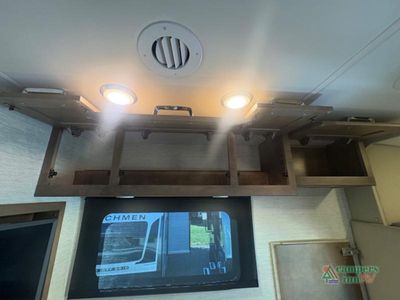 2024 Tiffin Motorhomes Wayfarer - Photo 18