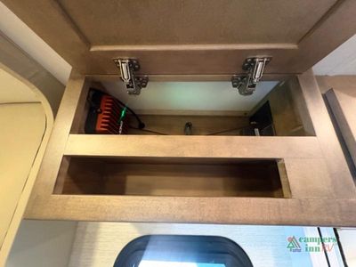 2024 Tiffin Motorhomes Wayfarer - Photo 14