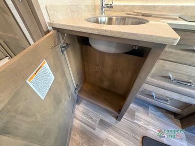 2024 Tiffin Motorhomes Wayfarer - Photo 24