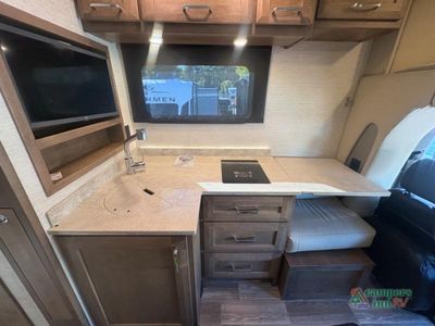 2024 Tiffin Motorhomes Wayfarer - Photo 20