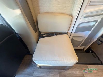 2024 Tiffin Motorhomes Wayfarer - Photo 15