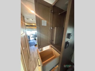 2024 Tiffin Motorhomes Wayfarer - Photo 38
