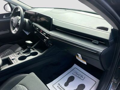 2026 Kia K5 — photo 26 view