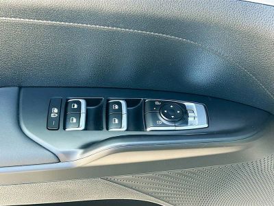 2026 Kia K5 — photo 17 view
