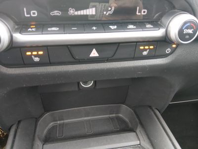 2024 Mazda CX-50 - Photo 17