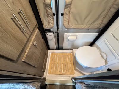 2026 Winnebago TRAVATO - Photo 13