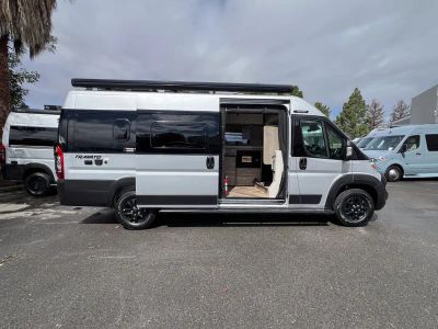2026 Winnebago TRAVATO - Photo 19