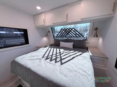 2026 Brinkley Model I - Photo 22