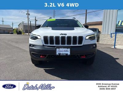 2022 Jeep Cherokee — side profile view