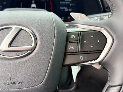 2026 Lexus RX — photo 40 view