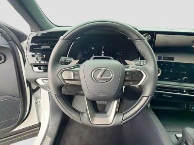 2026 Lexus RX — photo 41 view