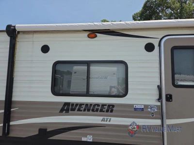 2016 Prime Time RV Avenger ATI — photo 17 view