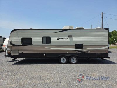 2016 Prime Time RV Avenger ATI — engine compartment view