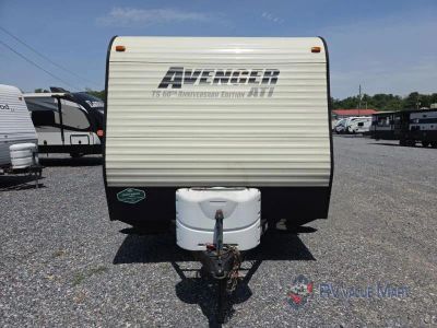 2016 Prime Time RV Avenger ATI — interior view