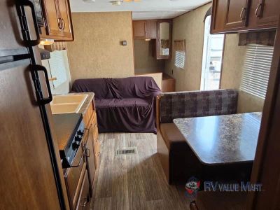 2016 Prime Time RV Avenger ATI — photo 19 view