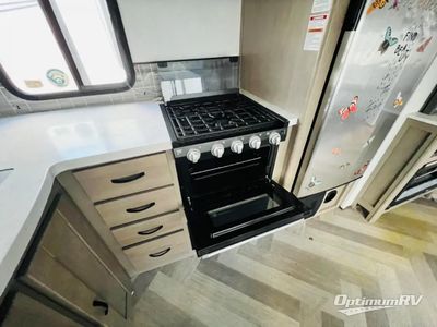 2022 Cruiser RV Twilight Signature - Photo 8