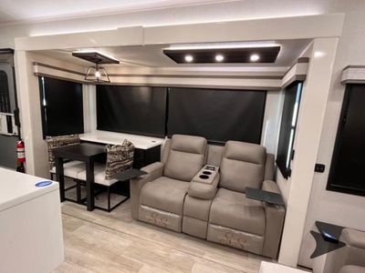 2026 Jayco Pinnacle - Photo 25