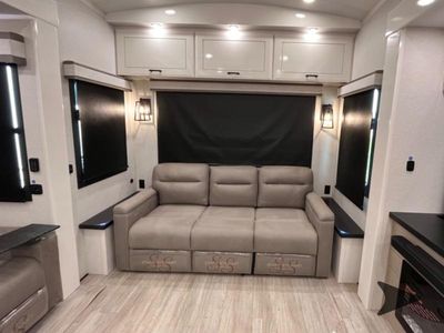 2026 Jayco Pinnacle - Photo 22