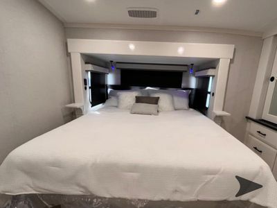 2026 Jayco Pinnacle - Photo 37
