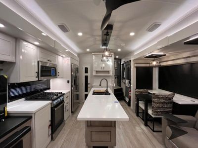 2026 Jayco Pinnacle - Photo 14