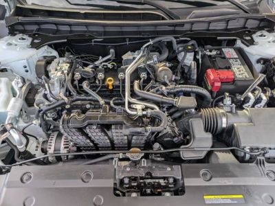 2025 Nissan Altima - Photo 9