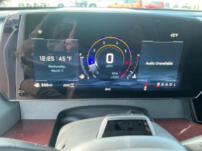 2026 Chevrolet Traverse — photo 11 view