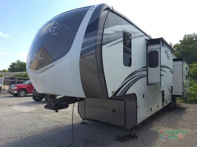 2020 Jayco North Point — rear three-quarter view