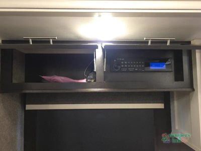 2020 Jayco North Point — photo 41 view