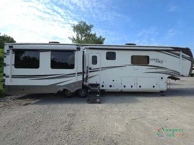 2020 Jayco North Point — engine compartment view