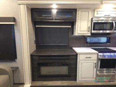 2020 Jayco North Point — photo 38 view