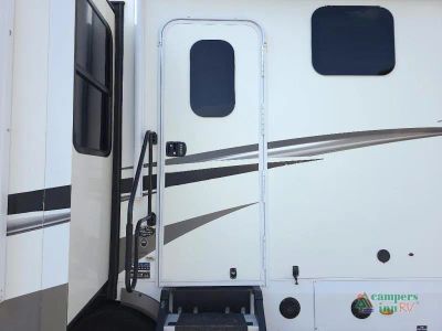 2020 Jayco North Point — photo 12 view