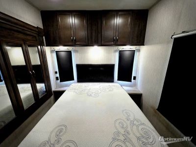 2021 Forest River Sandpiper Destination — photo 21 view