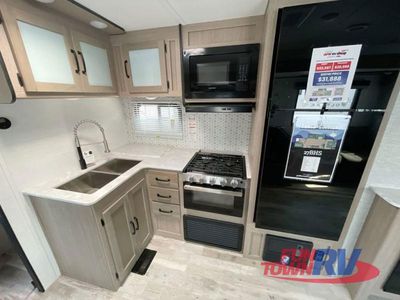 2025 Gulf Stream RV Yellowstone Ranch Edition - Photo 12